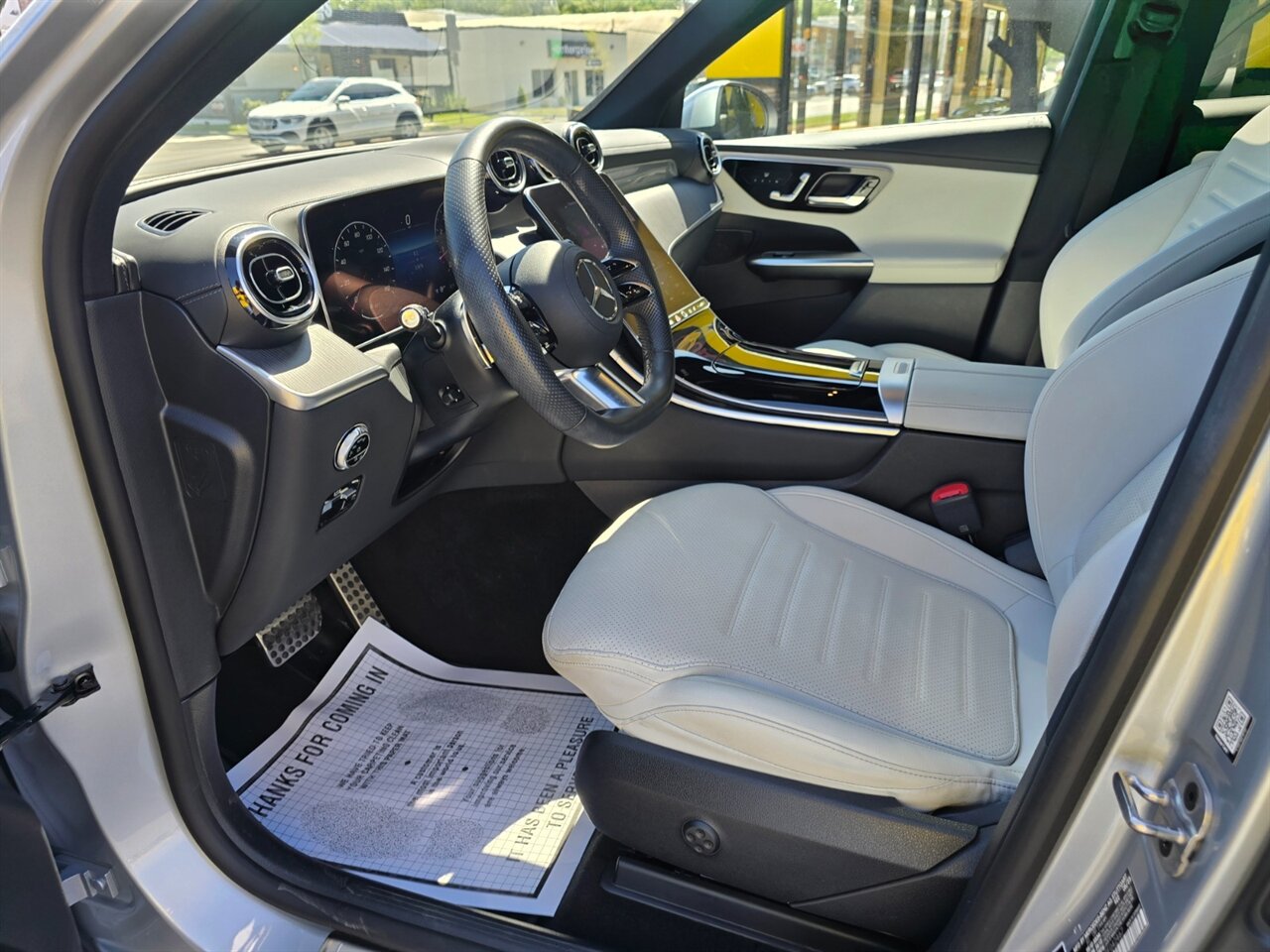 2023 Mercedes-Benz GLC 300 4MATIC - Photo 37 - Red Bank, NJ 07701