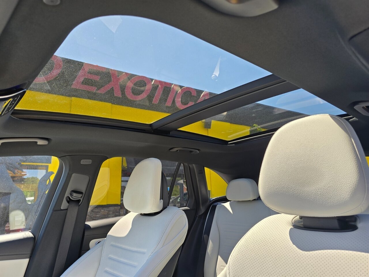 2023 Mercedes-Benz GLC 300 4MATIC - Photo 18 - Red Bank, NJ 07701
