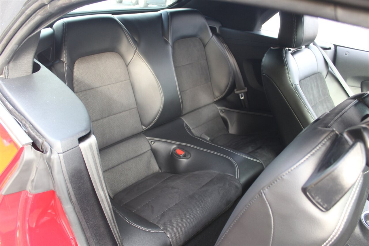 2021 Ford Mustang EcoBoost Premium - Photo 14 - Red Bank, NJ 07701