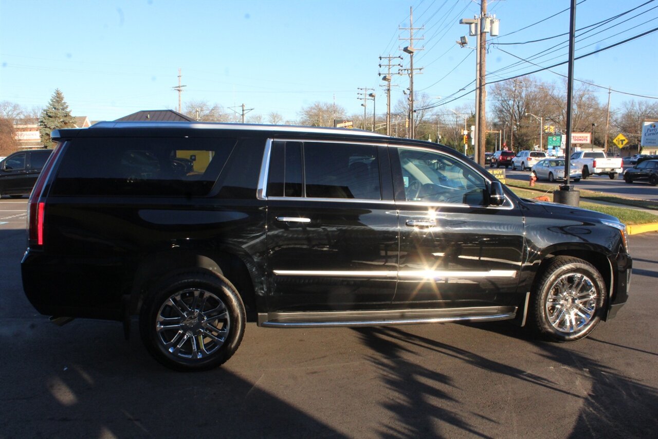 2019 Cadillac Escalade ESV Standard - Photo 25 - Red Bank, NJ 07701