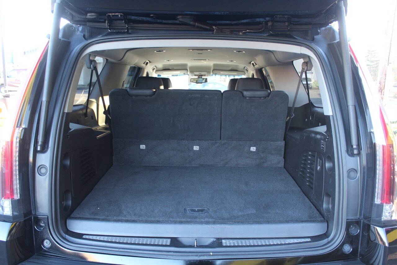 2019 Cadillac Escalade ESV Standard - Photo 21 - Red Bank, NJ 07701