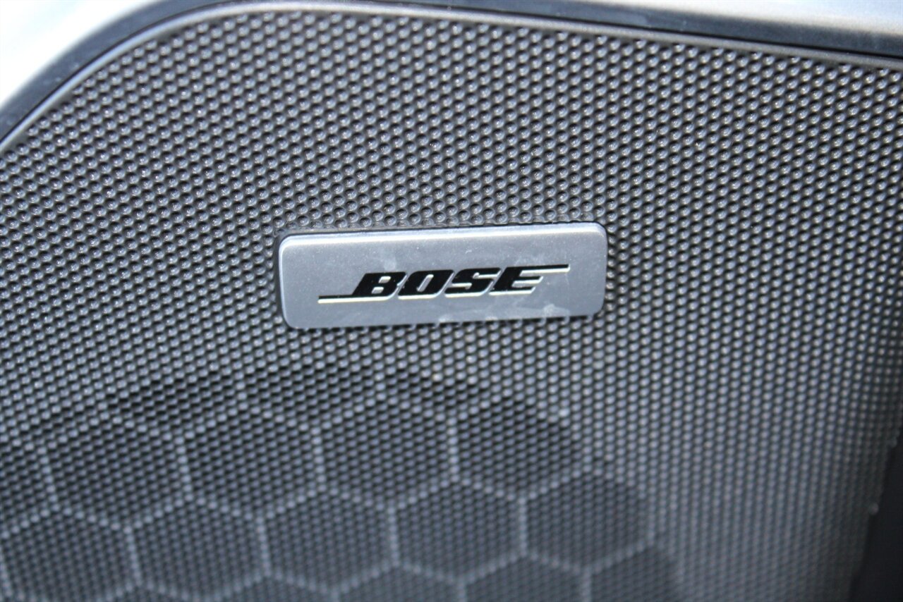 2019 Cadillac Escalade ESV Standard - Photo 11 - Red Bank, NJ 07701