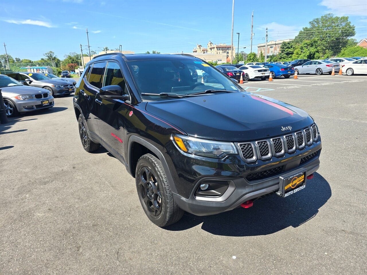 2023 Jeep Compass Trailhawk - Photo 4 - Red Bank, NJ 07701