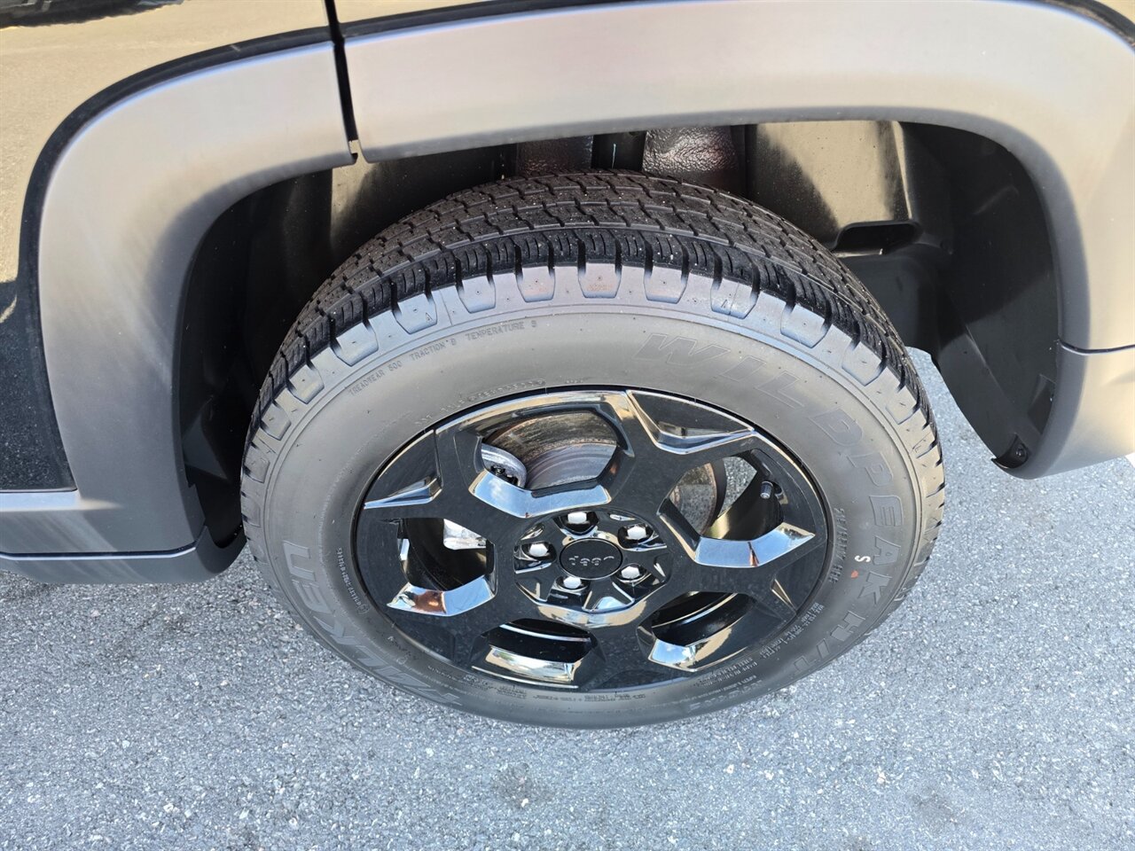 2023 Jeep Compass Trailhawk - Photo 25 - Red Bank, NJ 07701