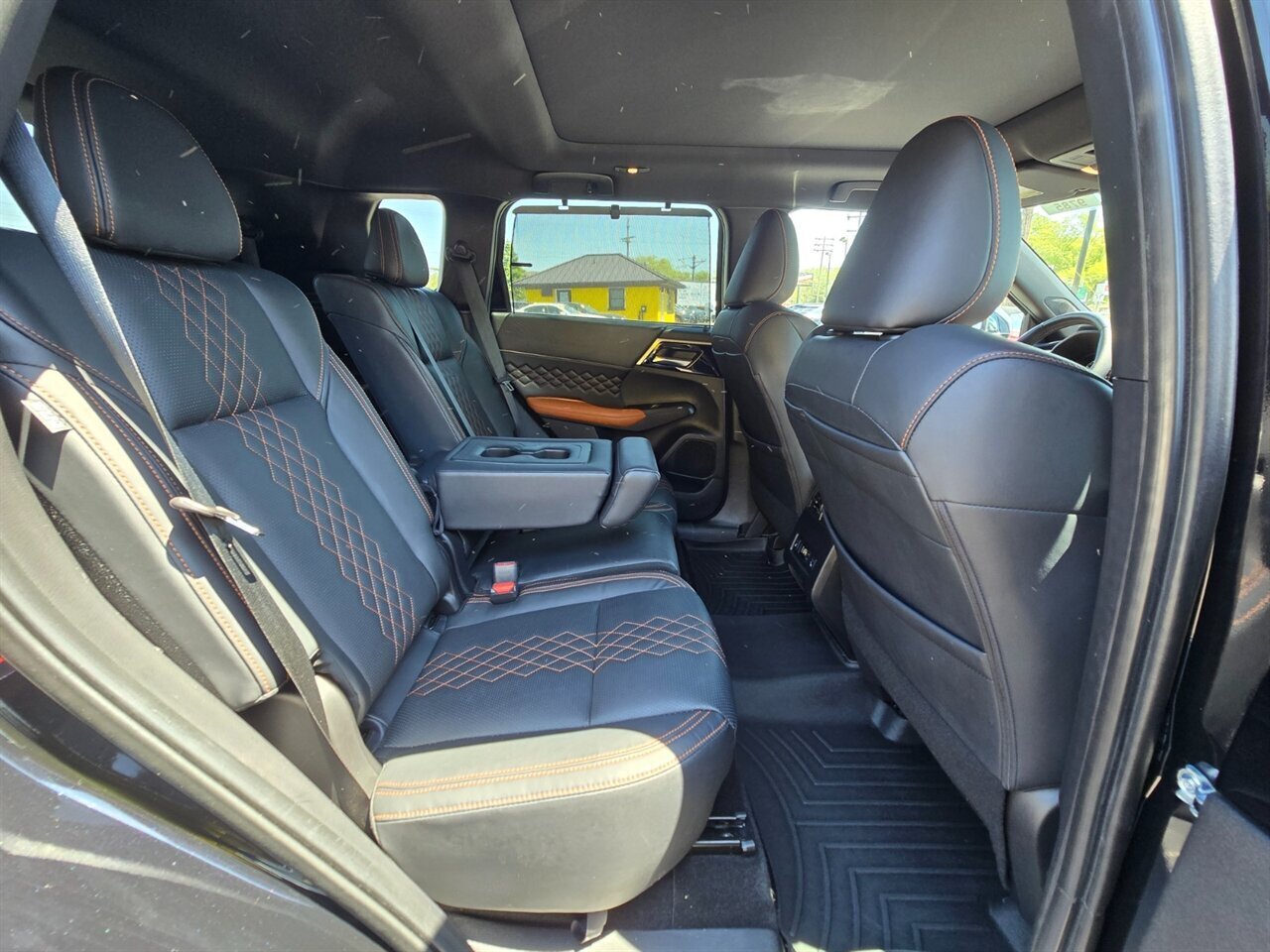 2022 Mitsubishi Outlander SEL - Photo 18 - Red Bank, NJ 07701