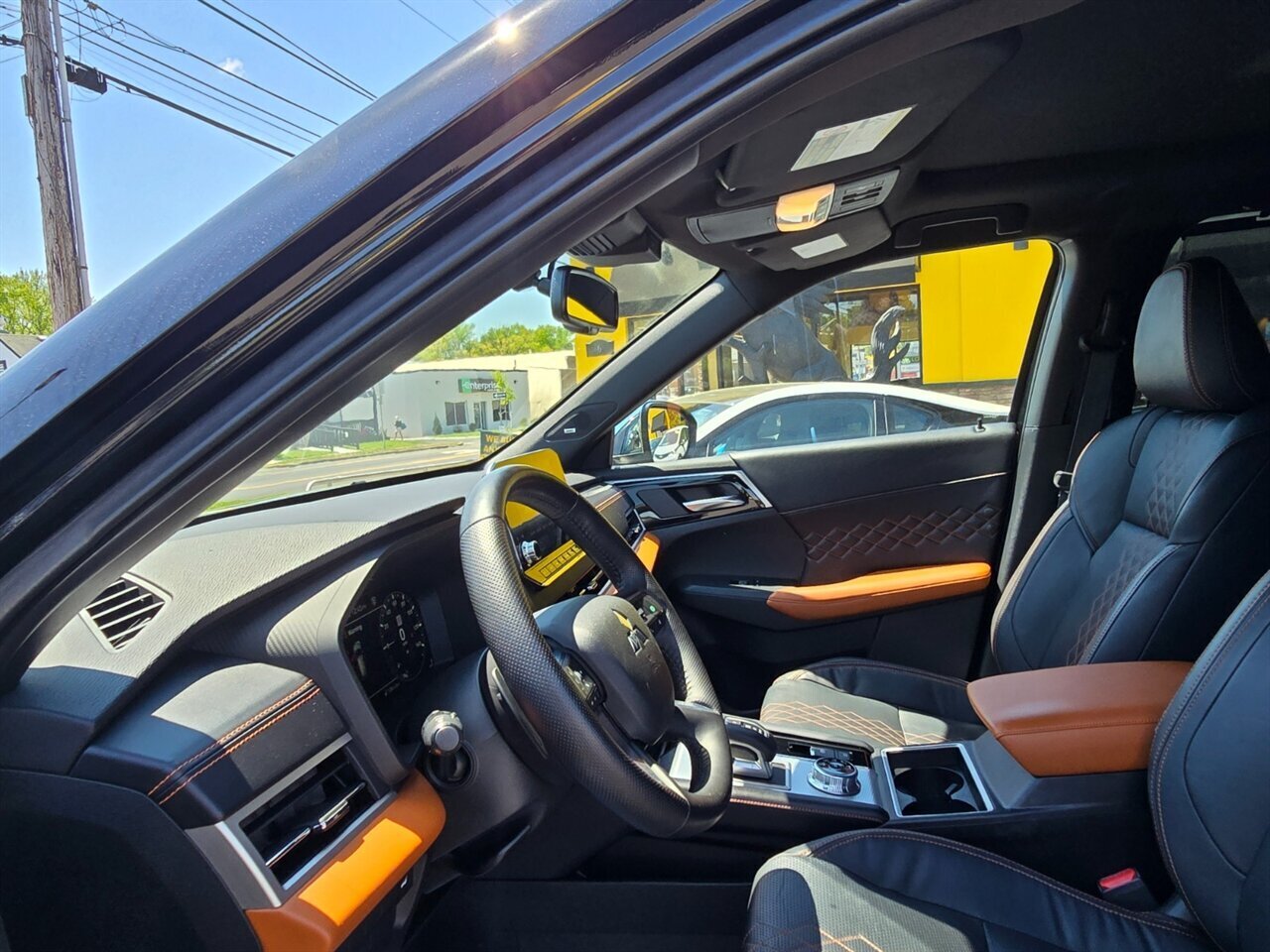 2022 Mitsubishi Outlander SEL - Photo 20 - Red Bank, NJ 07701