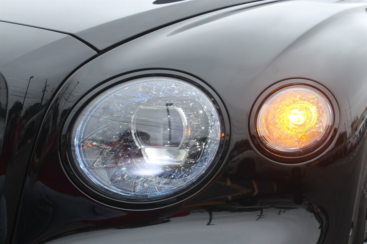 2024 Bentley Flying Spur Speed - Photo 43 - Red Bank, NJ 07701