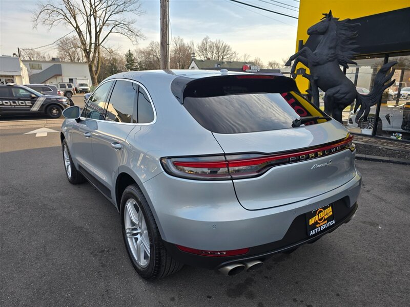 2019 Porsche Macan S  