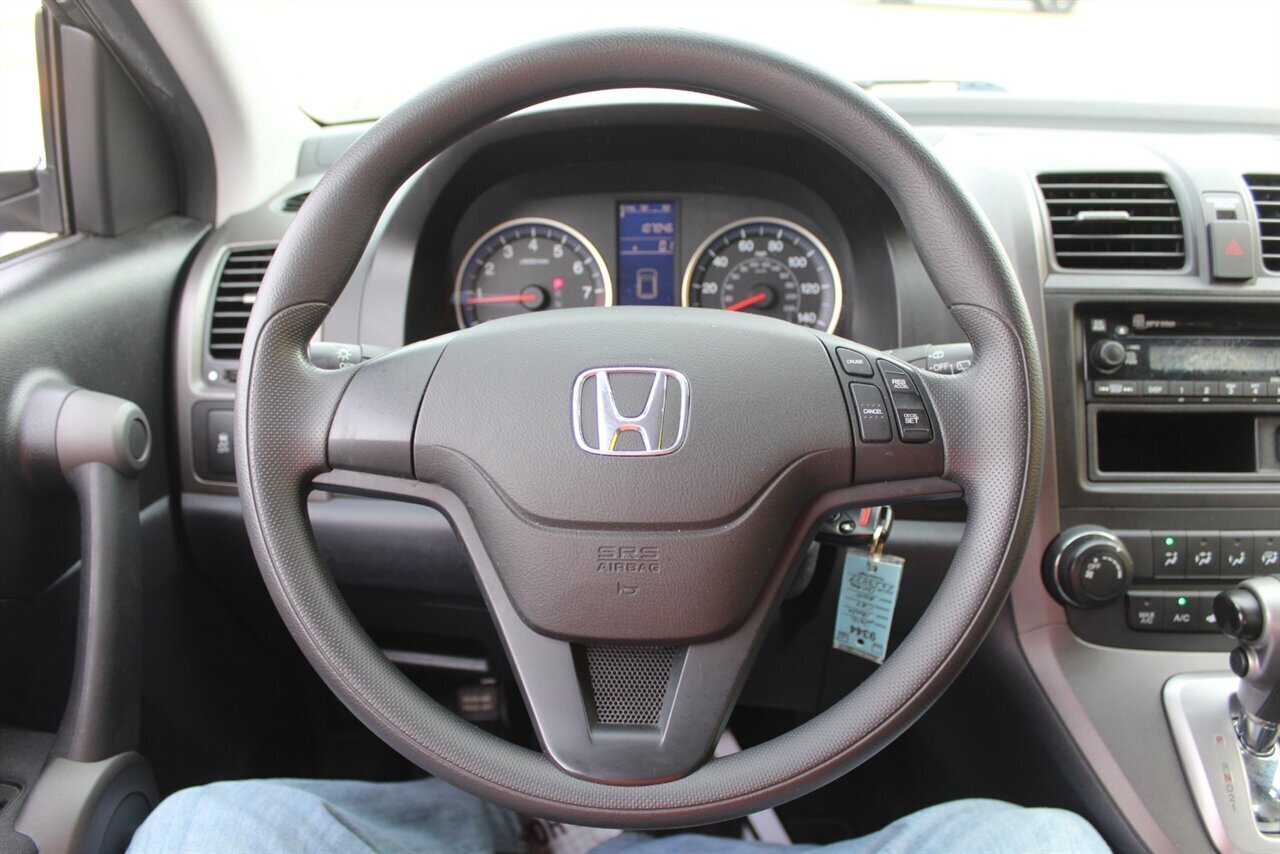 2010 Honda CR-V LX   - Photo 6 - Red Bank, NJ 07701