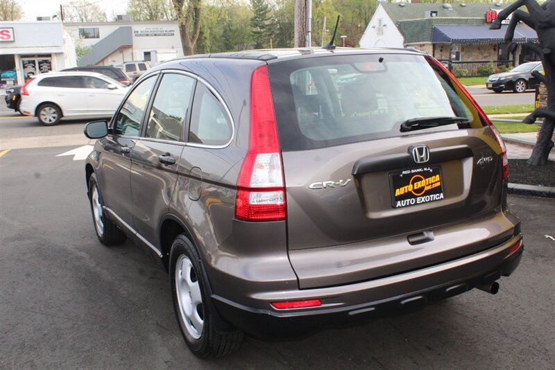 2010 Honda CR-V LX  