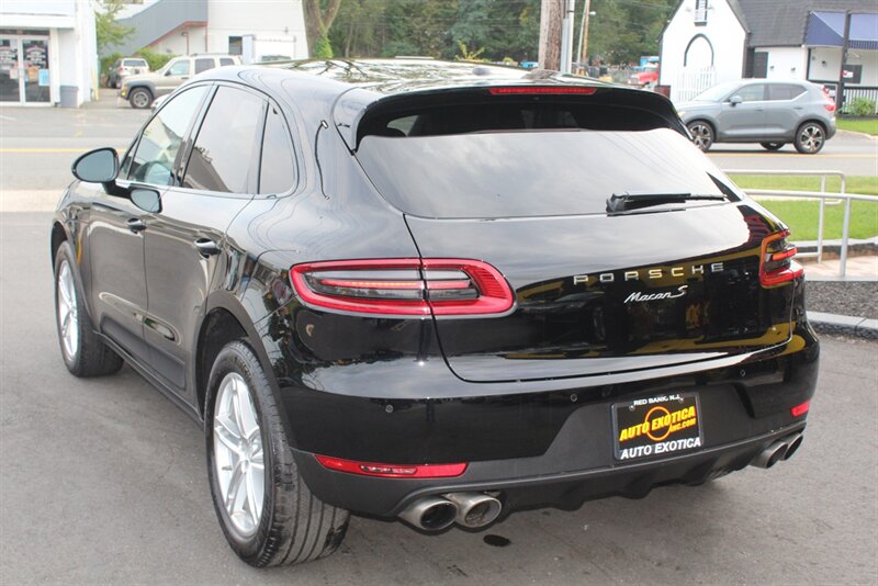 2016 Porsche Macan S