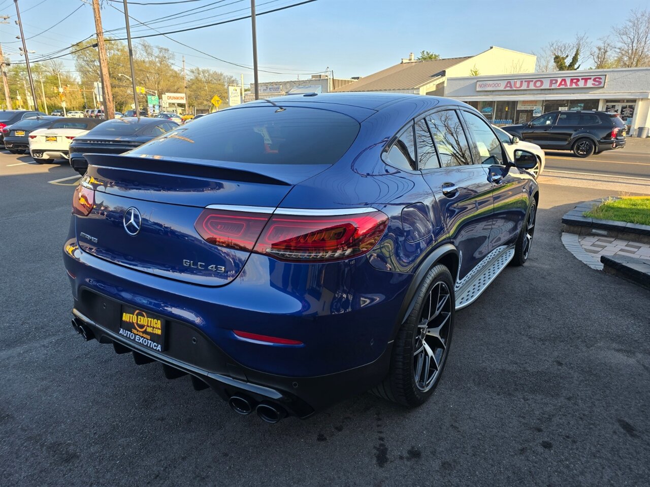 2020 Mercedes-Benz GLC 43 AMG - Photo 4 - Red Bank, NJ 07701