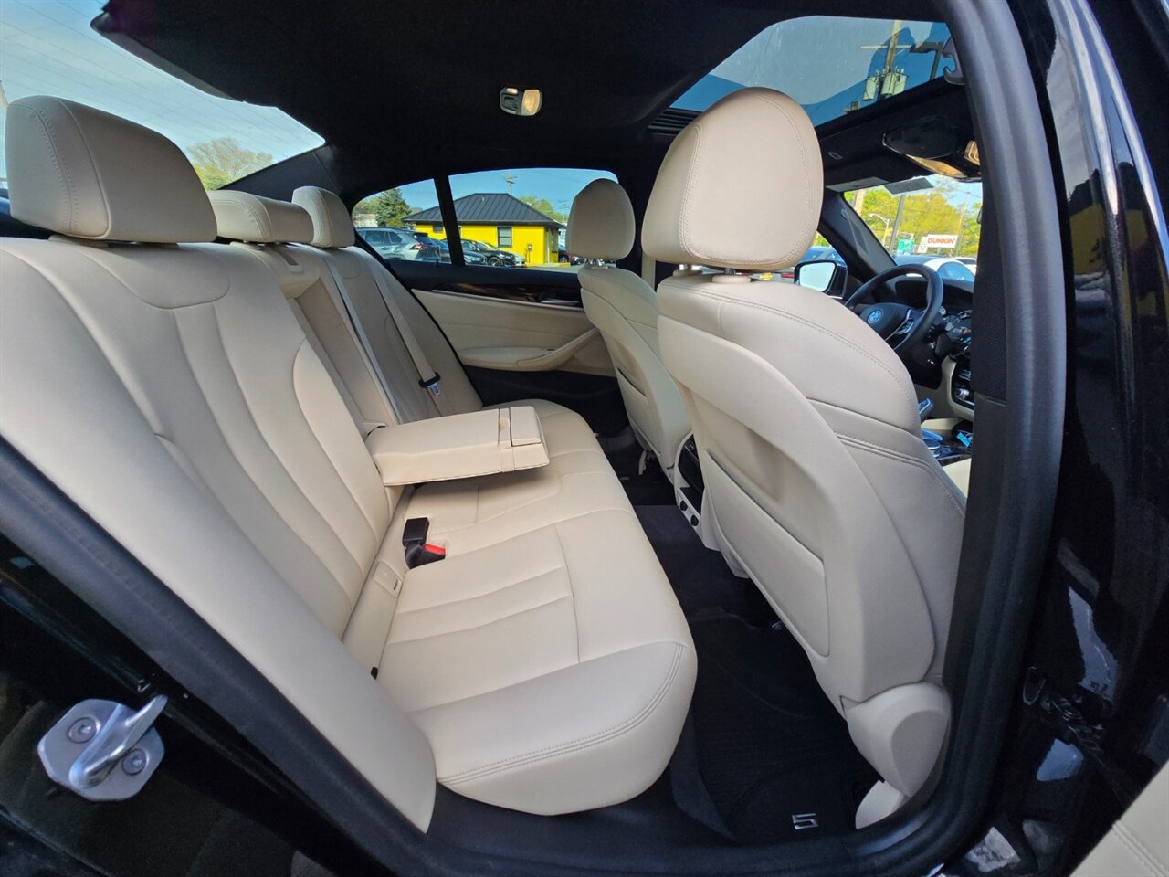 2019 BMW 530i xDrive - Photo 17 - Red Bank, NJ 07701