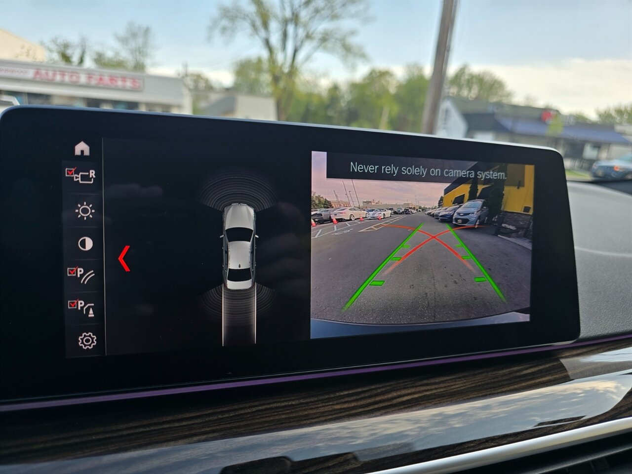 2019 BMW 530i xDrive - Photo 11 - Red Bank, NJ 07701