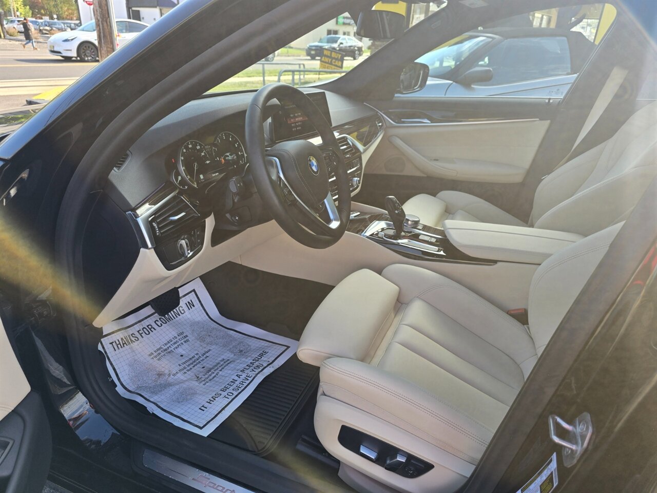 2019 BMW 530i xDrive - Photo 12 - Red Bank, NJ 07701