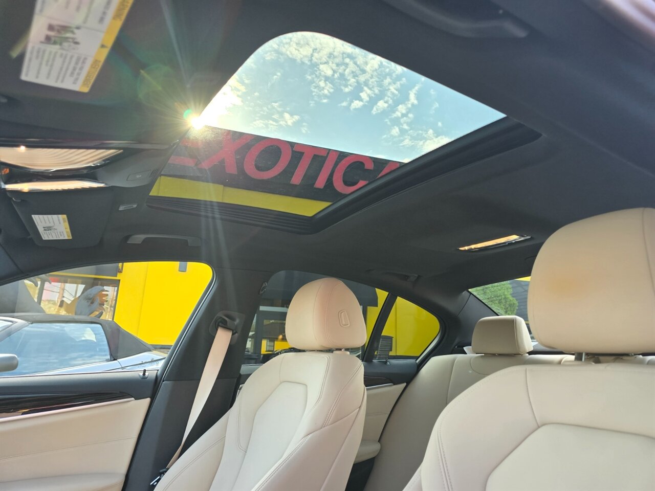 2019 BMW 530i xDrive - Photo 20 - Red Bank, NJ 07701