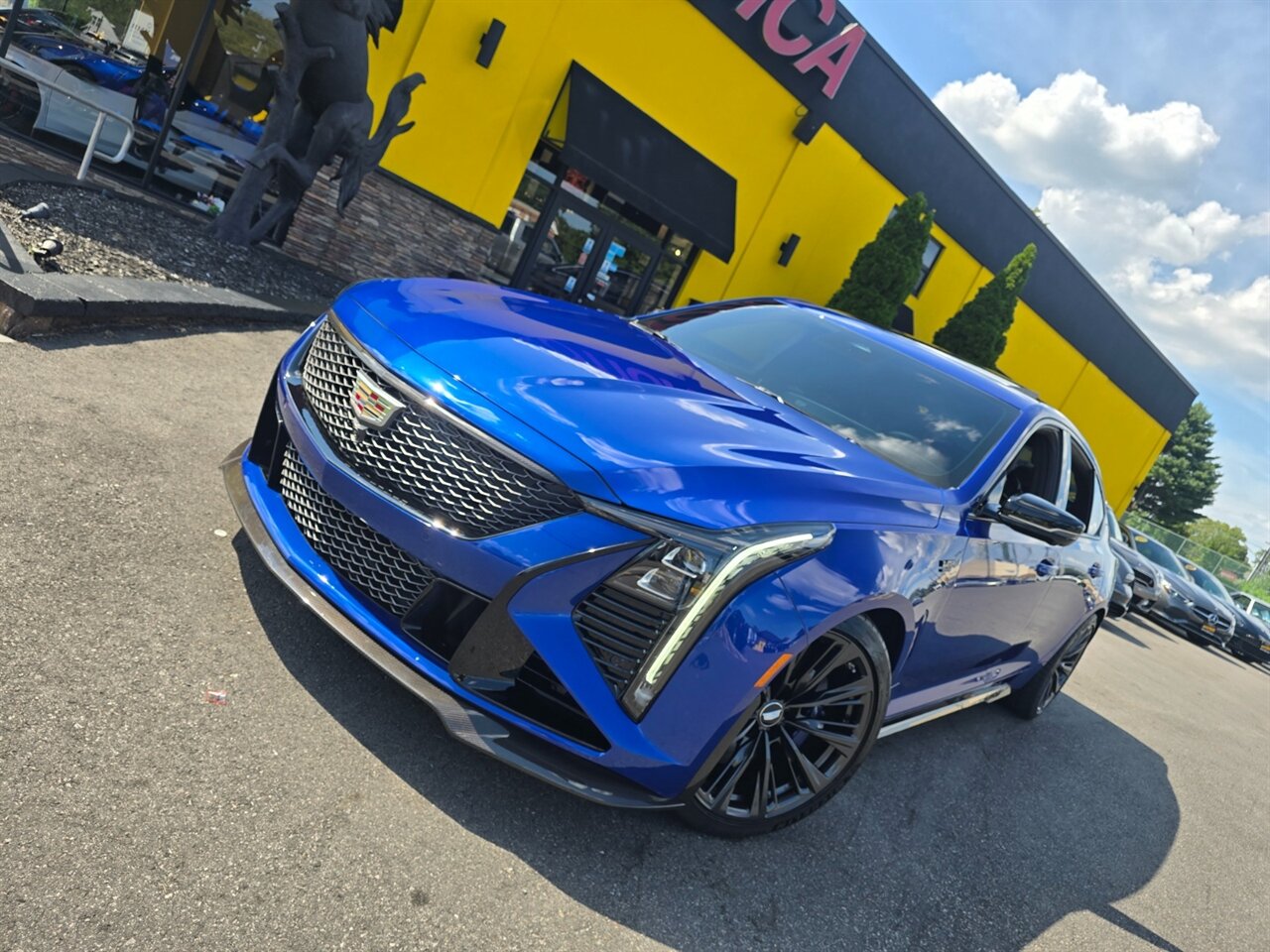 2026 Cadillac CT5-V Blackwing - Photo 3 - Red Bank, NJ 07701