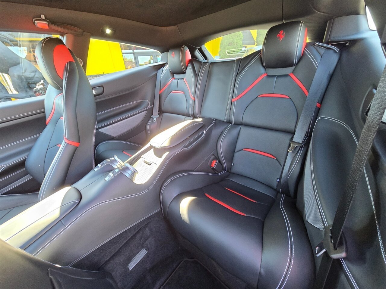 2017 Ferrari GTC4Lusso - Photo 25 - Red Bank, NJ 07701