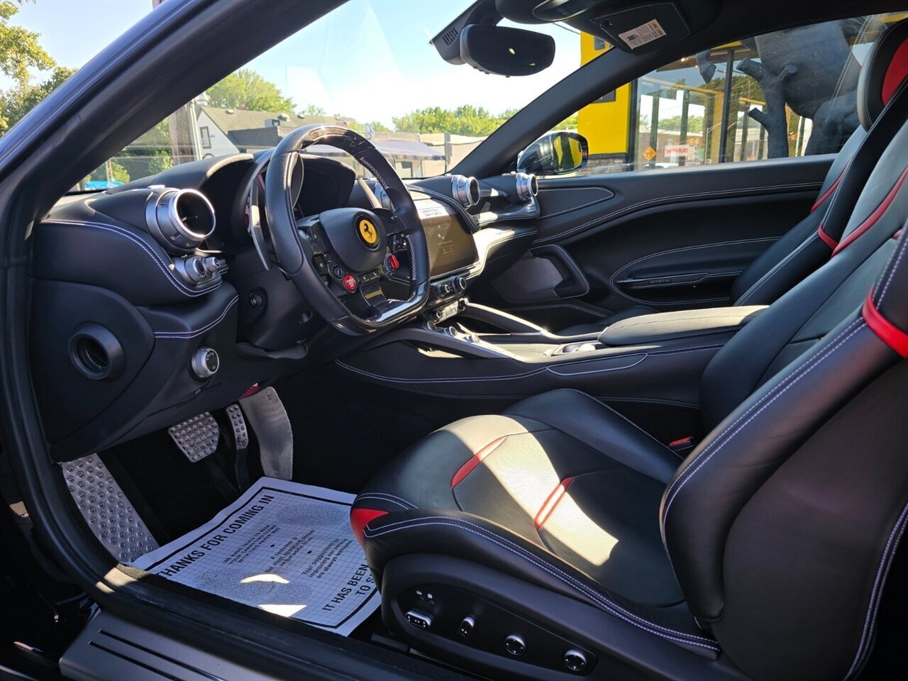 2017 Ferrari GTC4Lusso - Photo 21 - Red Bank, NJ 07701