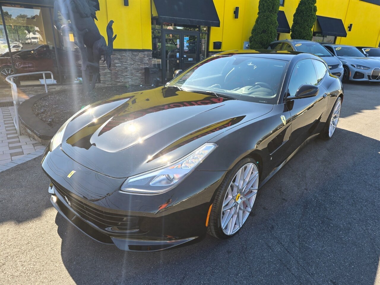 2017 Ferrari GTC4Lusso - Photo 5 - Red Bank, NJ 07701