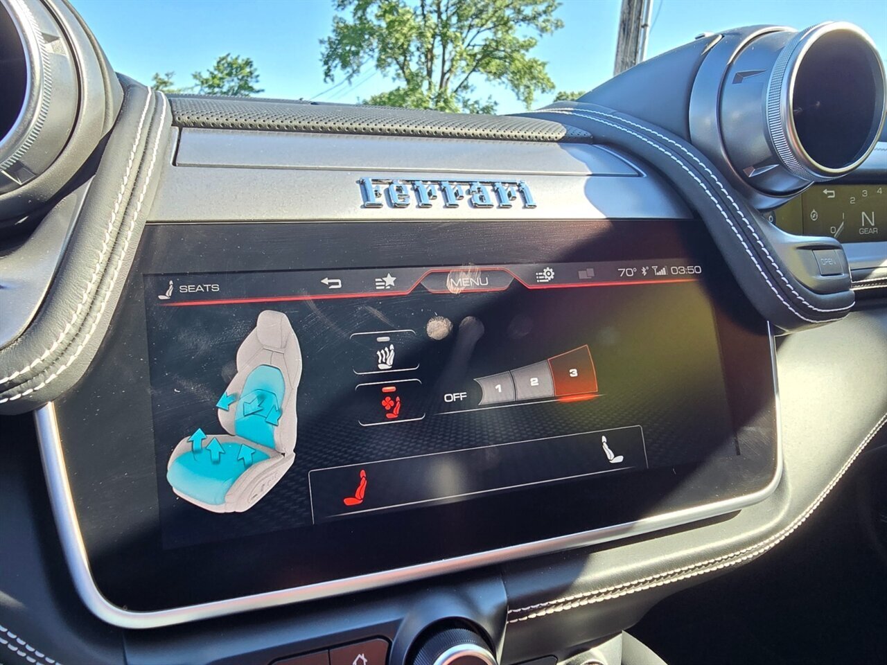 2017 Ferrari GTC4Lusso - Photo 16 - Red Bank, NJ 07701
