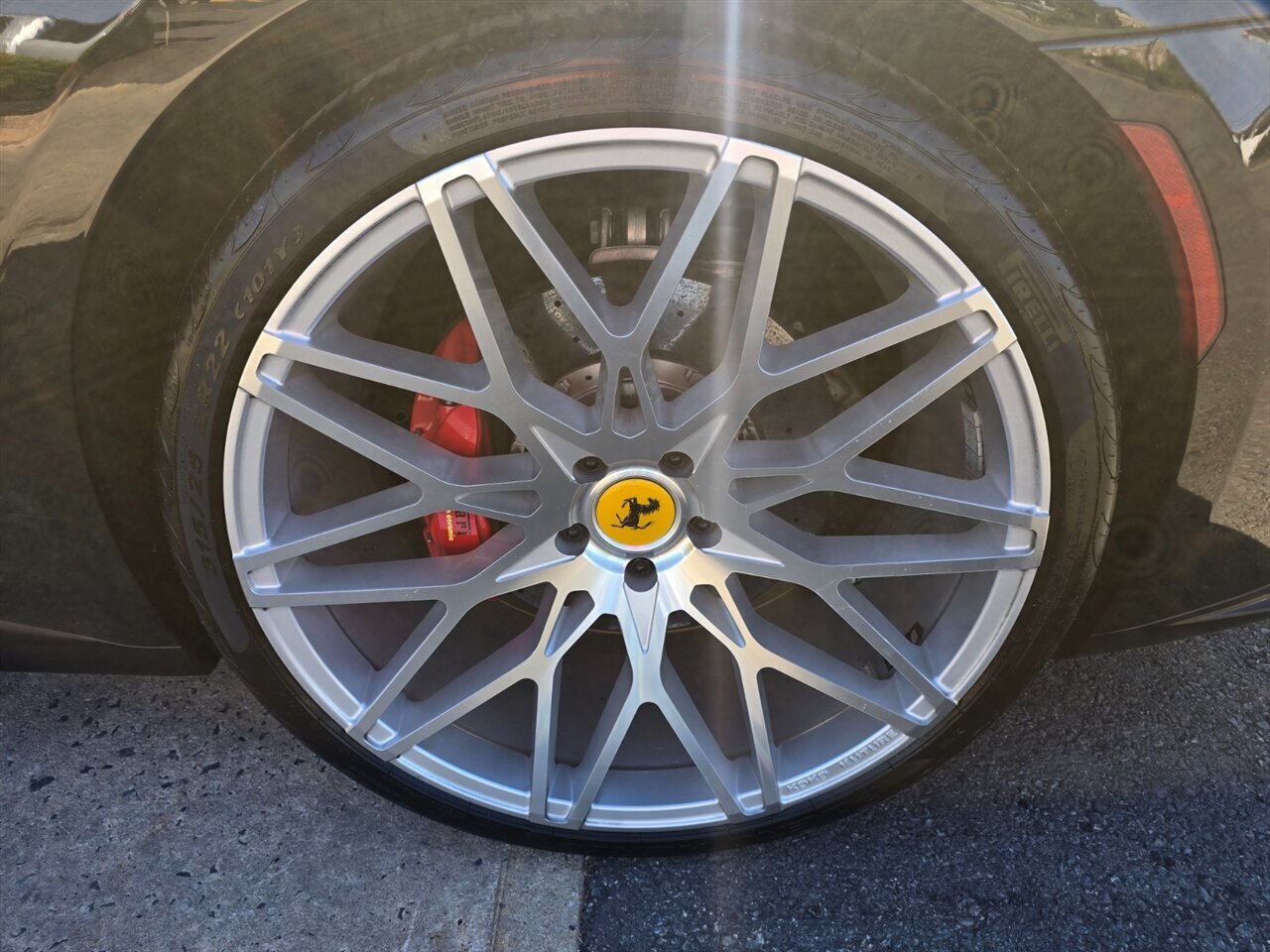 2017 Ferrari GTC4Lusso - Photo 44 - Red Bank, NJ 07701