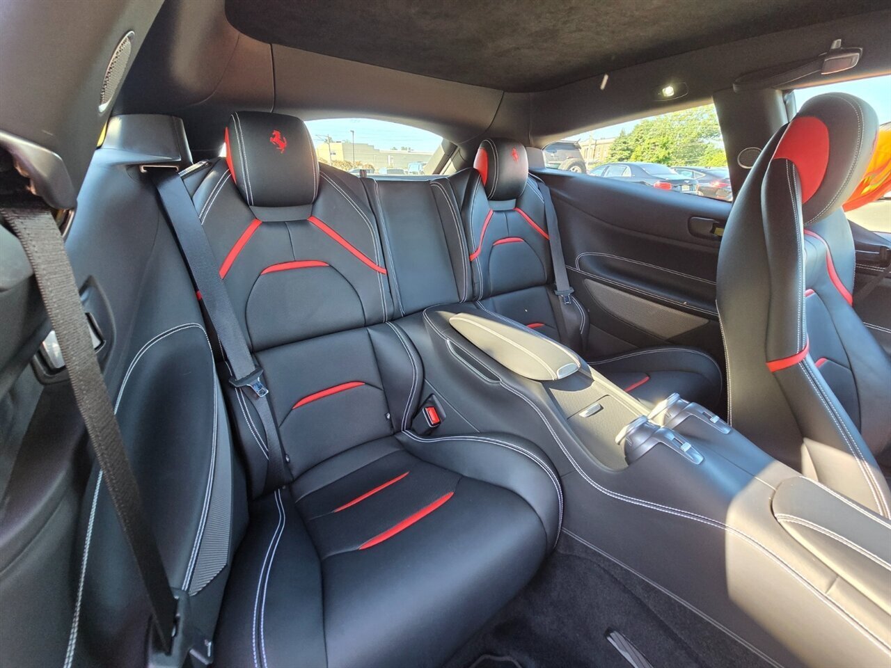 2017 Ferrari GTC4Lusso - Photo 26 - Red Bank, NJ 07701