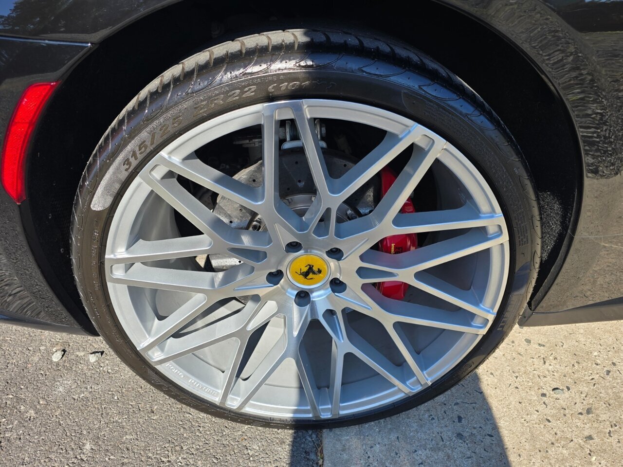 2017 Ferrari GTC4Lusso - Photo 45 - Red Bank, NJ 07701