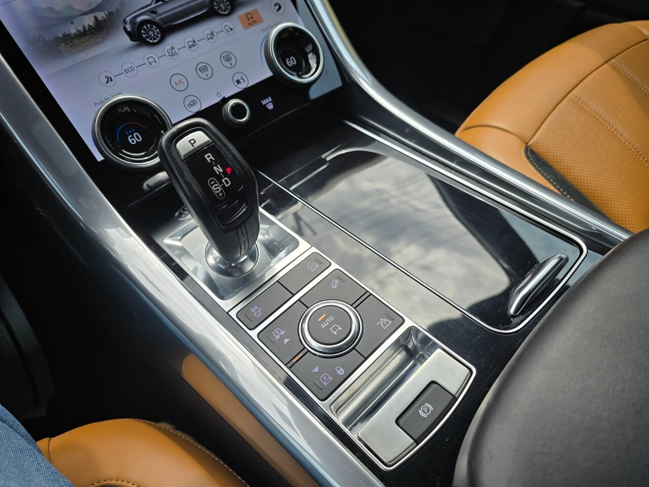 2020 Land Rover Range Rover Sport P525 HSE Dynamic - Photo 8 - Red Bank, NJ 07701