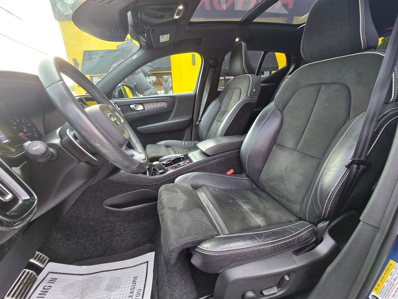 2020 Volvo XC40 T5 R-Design - Photo 11 - Red Bank, NJ 07701