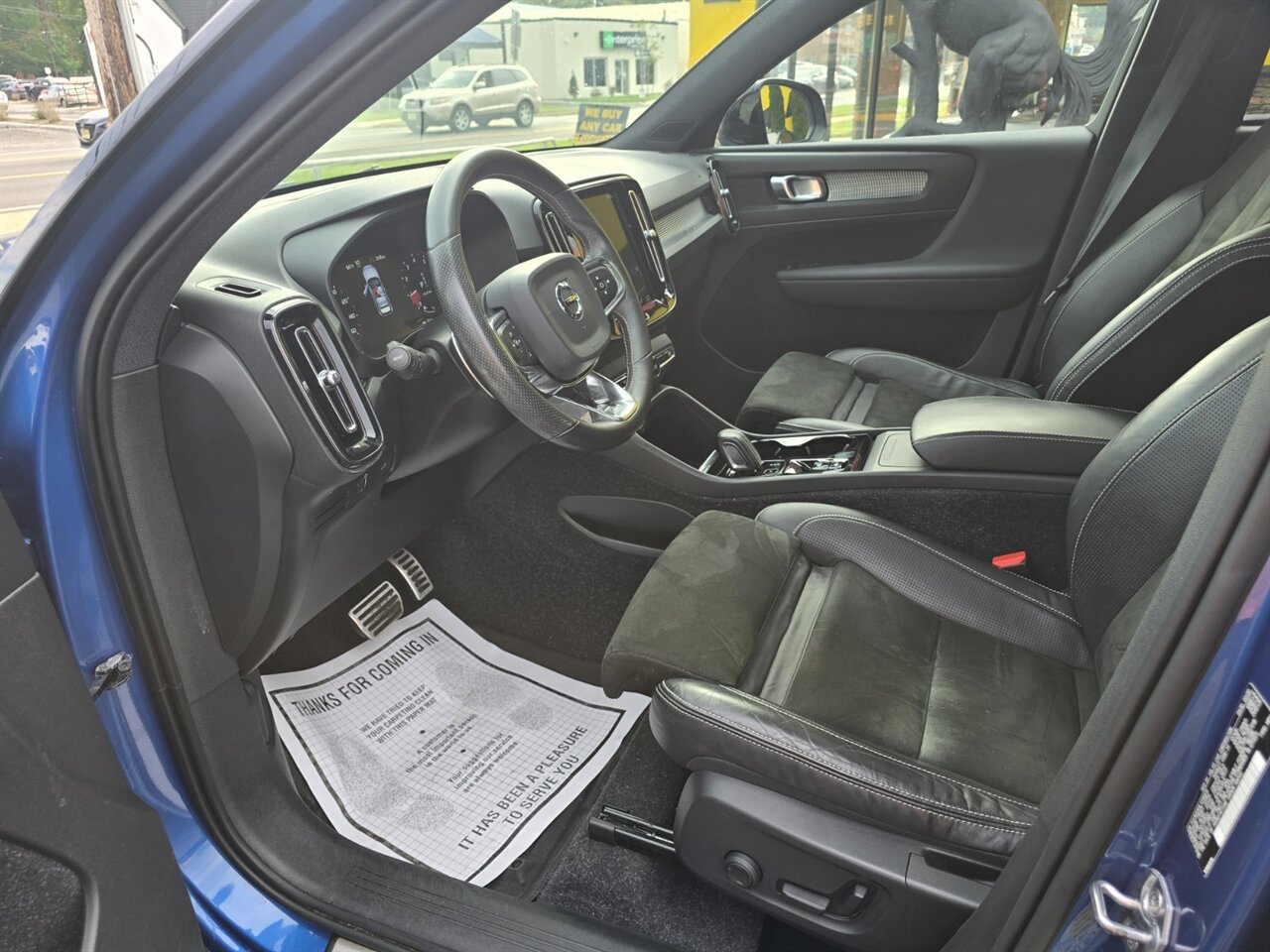 2020 Volvo XC40 T5 R-Design - Photo 10 - Red Bank, NJ 07701
