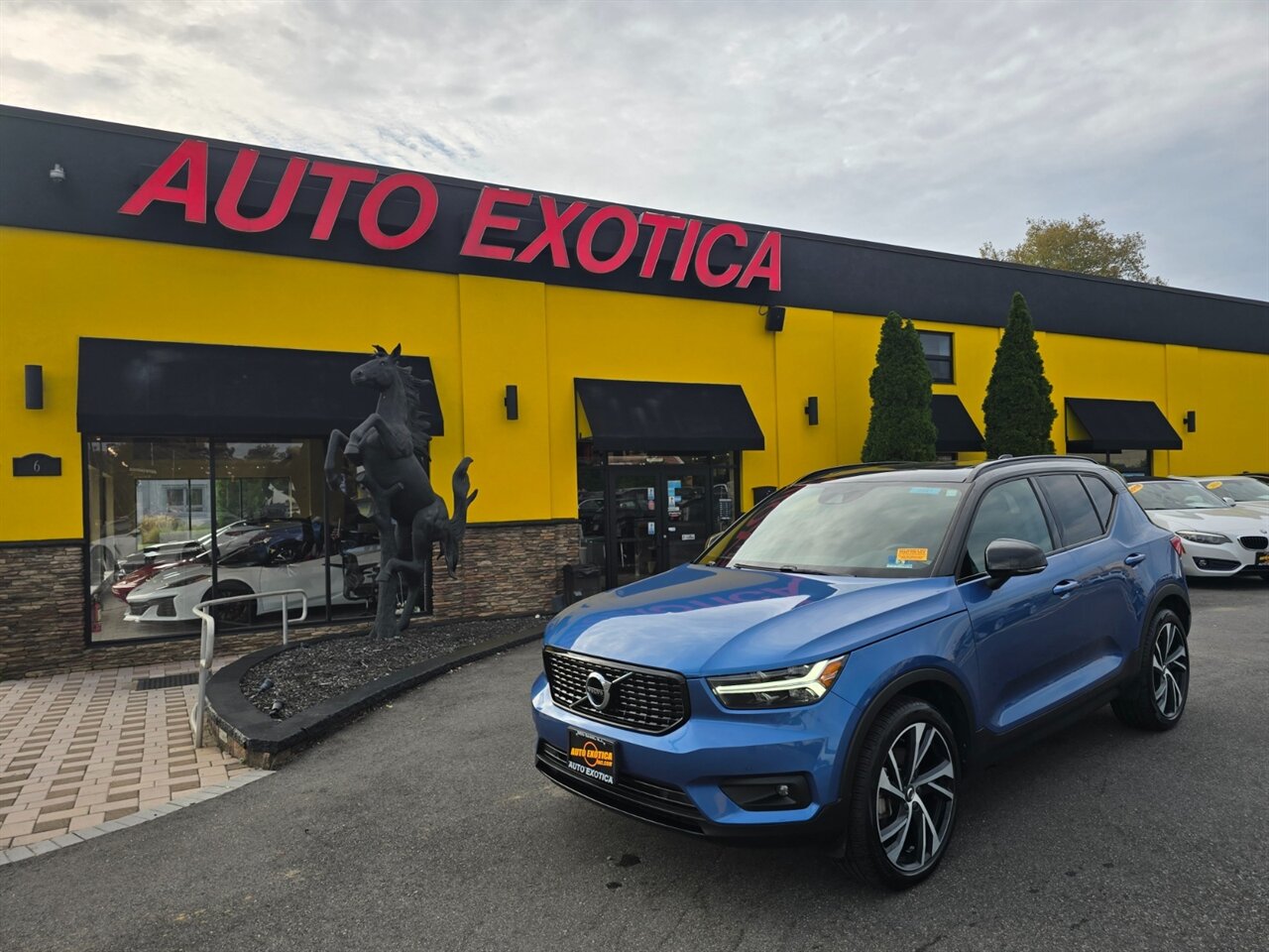 2020 Volvo XC40 T5 R-Design   - Photo 1 - Red Bank, NJ 07701