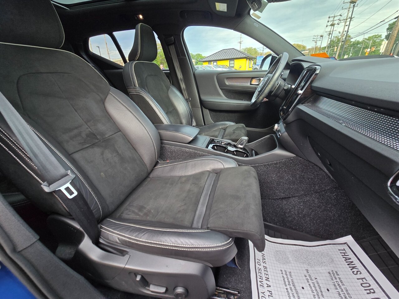 2020 Volvo XC40 T5 R-Design - Photo 13 - Red Bank, NJ 07701