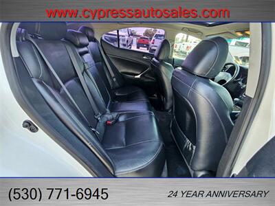 2010 Lexus IS 250  Sedan w/Moonroof   - Photo 13 - Auburn, CA 95603