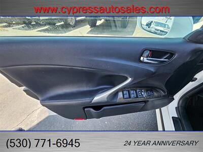 2010 Lexus IS 250  Sedan w/Moonroof   - Photo 23 - Auburn, CA 95603