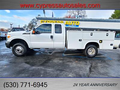 2015 Ford F-350 DUALLY UTILITY BED 4X4 LOW MILES   - Photo 2 - Auburn, CA 95603