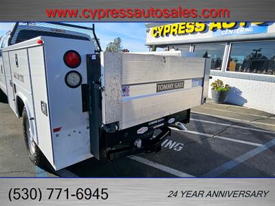 2016 Ford F-250 Super Duty UTILTY BED W/TOMMY LIFT 4X4   - Photo 4 - Auburn, CA 95603