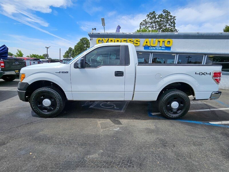 2009 Ford F-150 REGULAR CAB 4X4  