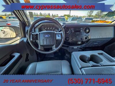 2012 Ford F-350 CREW CAB 4X4 UTILITY BED   - Photo 16 - Auburn, CA 95603