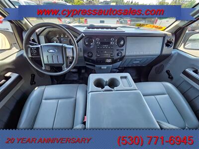 2012 Ford F-350 CREW CAB 4X4 UTILITY BED   - Photo 15 - Auburn, CA 95603