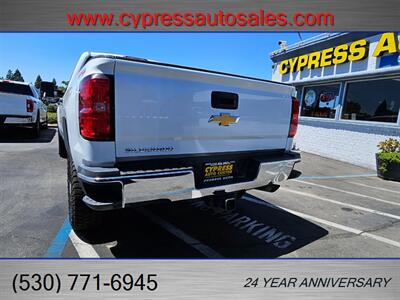 2018 Chevrolet Silverado 2500 CREW CAB 4x4 SHORT BED   - Photo 4 - Auburn, CA 95603