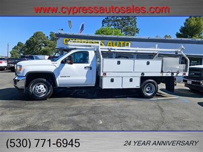 2019 GMC Sierra 3500 CONTRACTOR BED 4X4 LOW MILES   - Photo 2 - Auburn, CA 95603