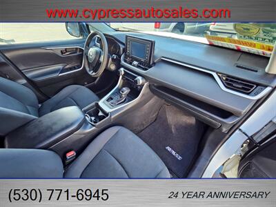 2020 Toyota RAV4 LE AWD   - Photo 14 - Auburn, CA 95603