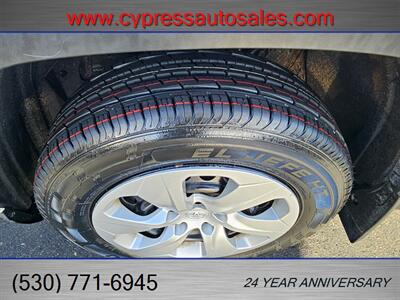 2020 Toyota RAV4 LE AWD   - Photo 20 - Auburn, CA 95603