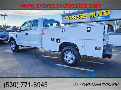 2018 Ford F-350 SUPER CAB UTILITY BED 4X4 SRW   - Photo 4 - Auburn, CA 95603