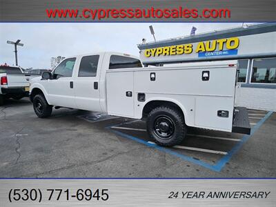 2015 Ford F-250 Super Duty CREW CAB 4X4 UTILITY BED   - Photo 2 - Auburn, CA 95603
