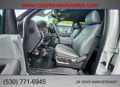 2015 Ford F-250 Super Duty CREW CAB 4X4 UTILITY BED   - Photo 10 - Auburn, CA 95603