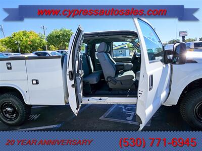 2015 Ford F-350 Super Duty 4X4 UTILITY BED  LOW MILES   - Photo 12 - Auburn, CA 95603