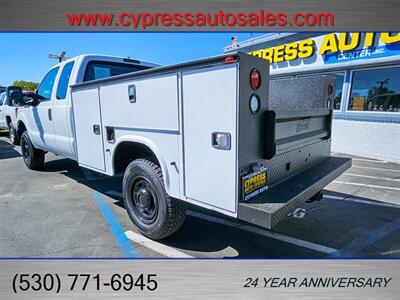 2015 Ford F-350 Super Duty 4X4 UTILITY BED  LOW MILES   - Photo 4 - Auburn, CA 95603