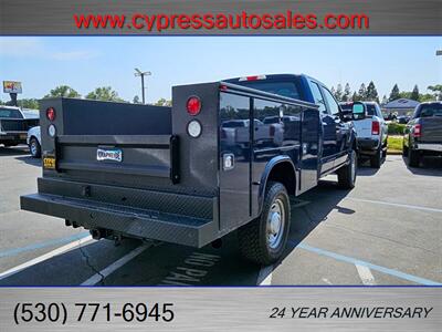 2017 Ford F-250 XL Super Cab 6.2L 4x4 Utility Bed   - Photo 7 - Auburn, CA 95603